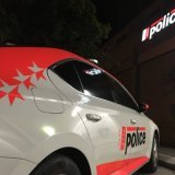 Le cambriolage a été commis dans une bijouterie située à la rue du Prado à Crans-Montana peu après 3 heures du matin ce lundi.